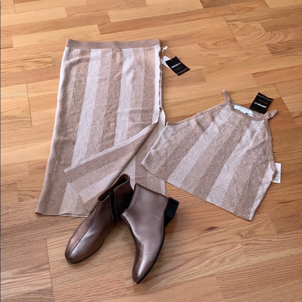 📍FIRM📍NWT 2PC Knit set Skirt&Top Gold ✨ metallic champagne 🌟 - Picture 12 of 16